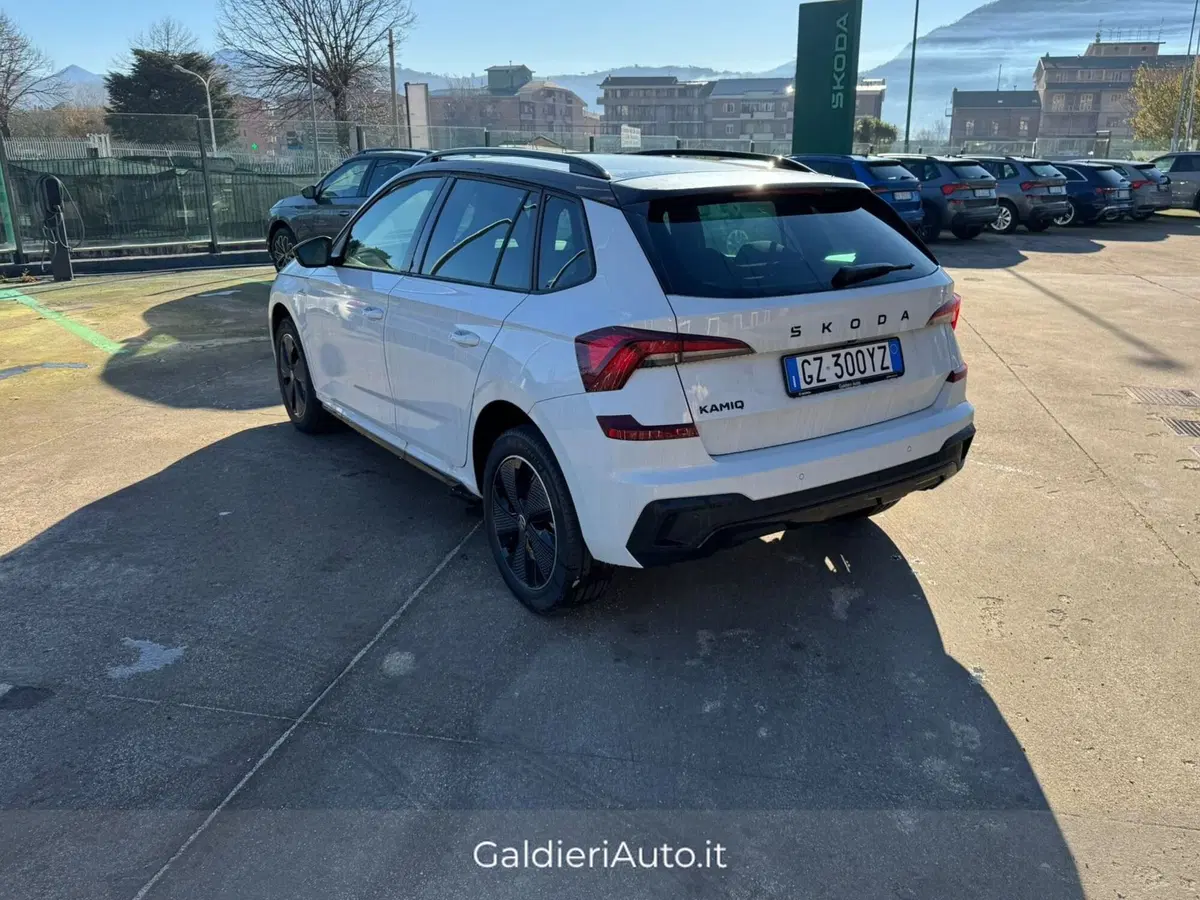 Skoda Kamiq nuova a Salerno (7)