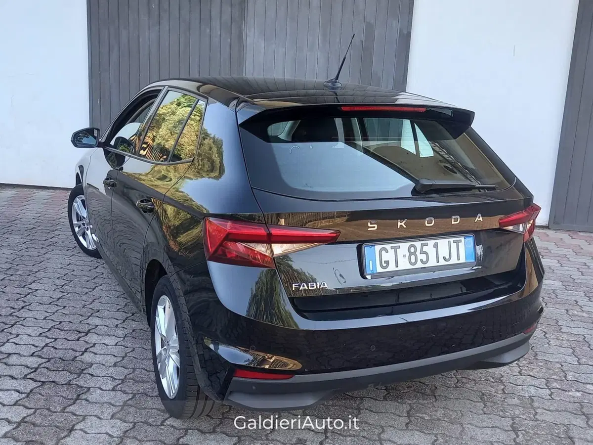 Skoda Fabia usata a Salerno (3)