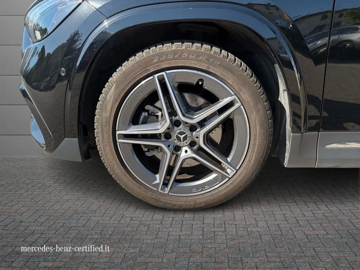 Mercedes-Benz GLA SUV usata a Prato (17)