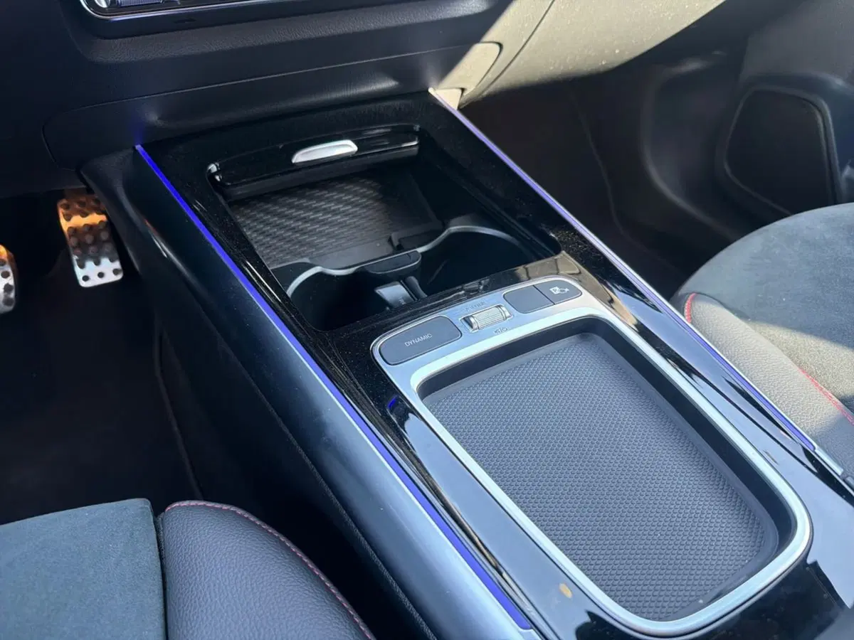 Mercedes-Benz GLA SUV usata a Prato (19)