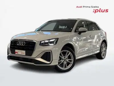 Audi Q2 35 1.5 tfsi S line edition s-tronic del 2025 usata a Pistoia