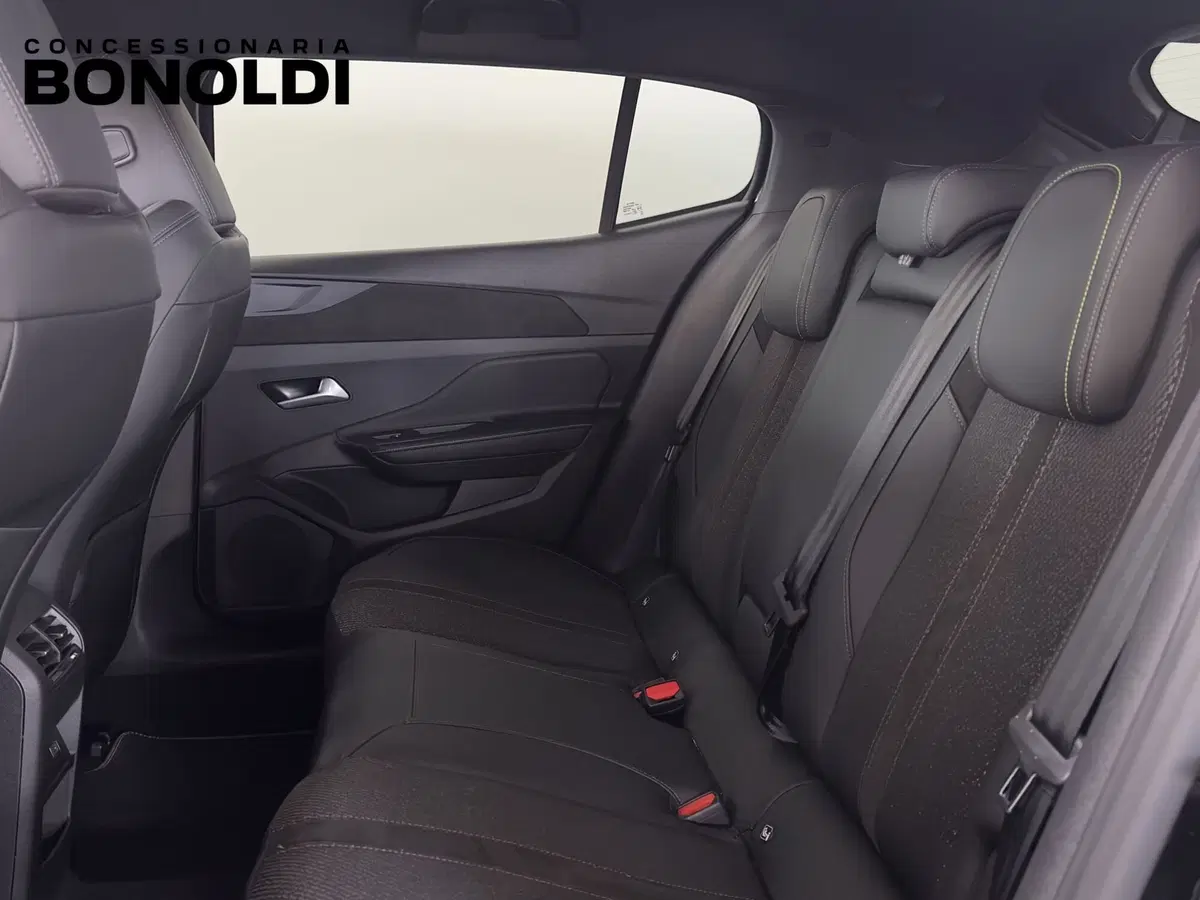 Peugeot 408 usata a Brescia (10)
