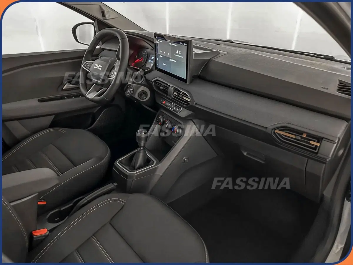 Dacia Sandero Stepway nuova a Milano (13)