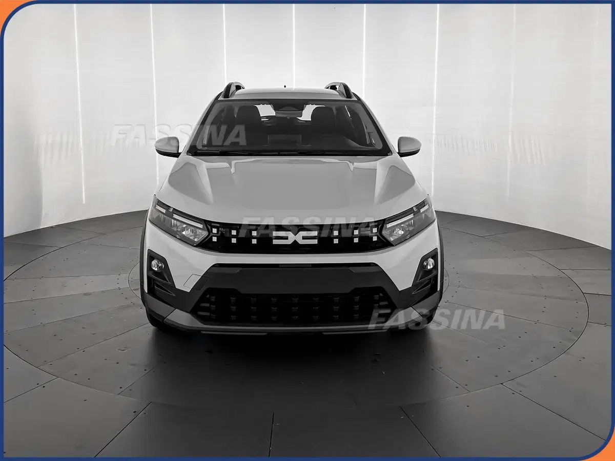Dacia Sandero Stepway nuova a Milano (2)