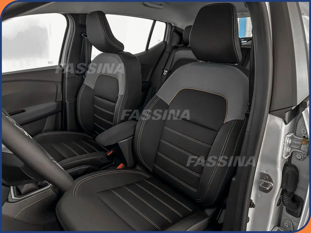 Dacia Sandero Stepway nuova a Milano (8)