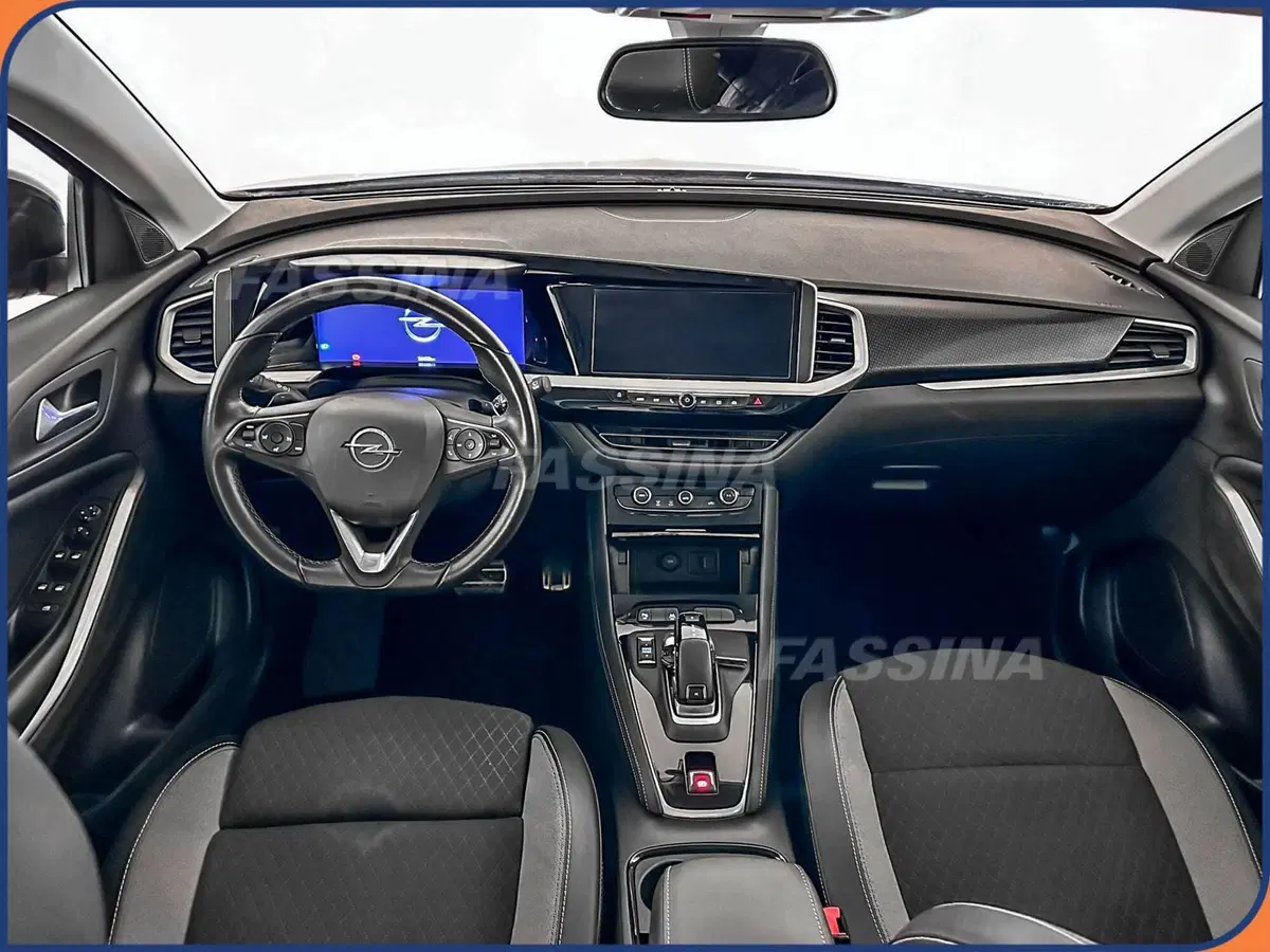 Opel Grandland usata a Milano (11)