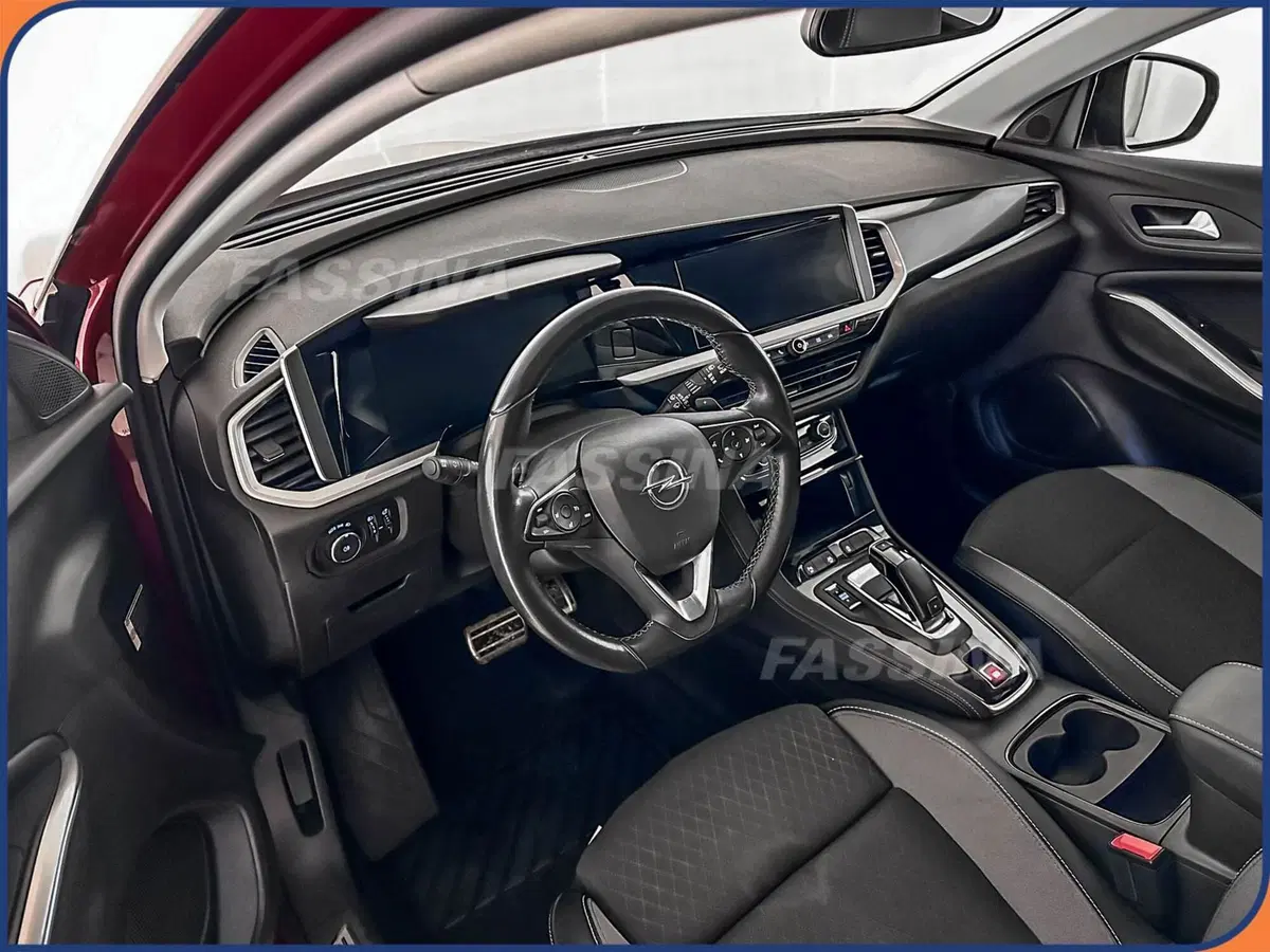 Opel Grandland usata a Milano (9)