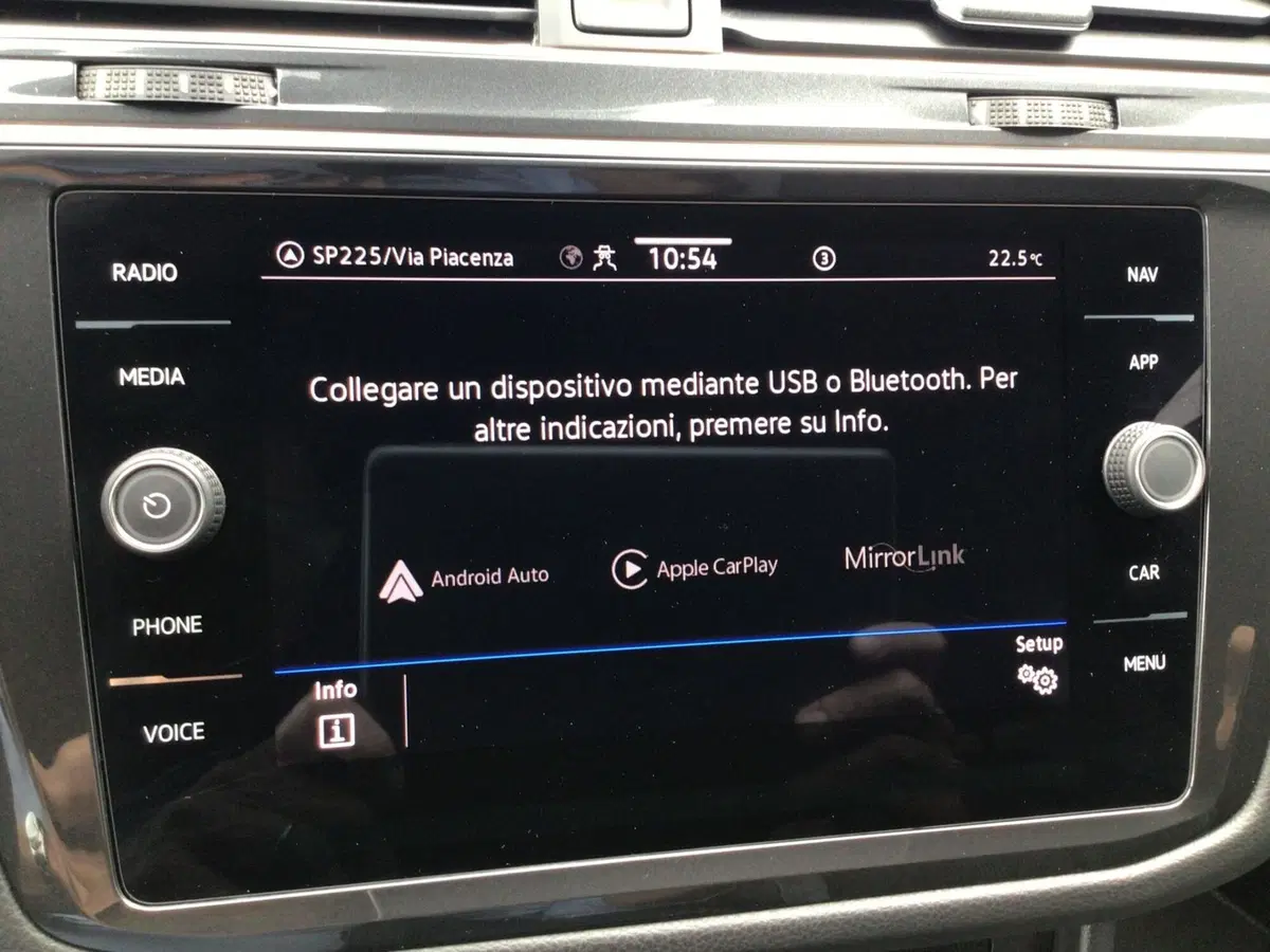 Volkswagen Tiguan usata a Genova (16)