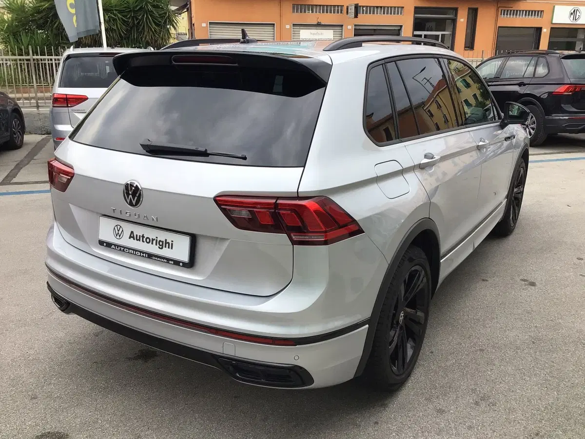 Volkswagen Tiguan usata a Genova (5)