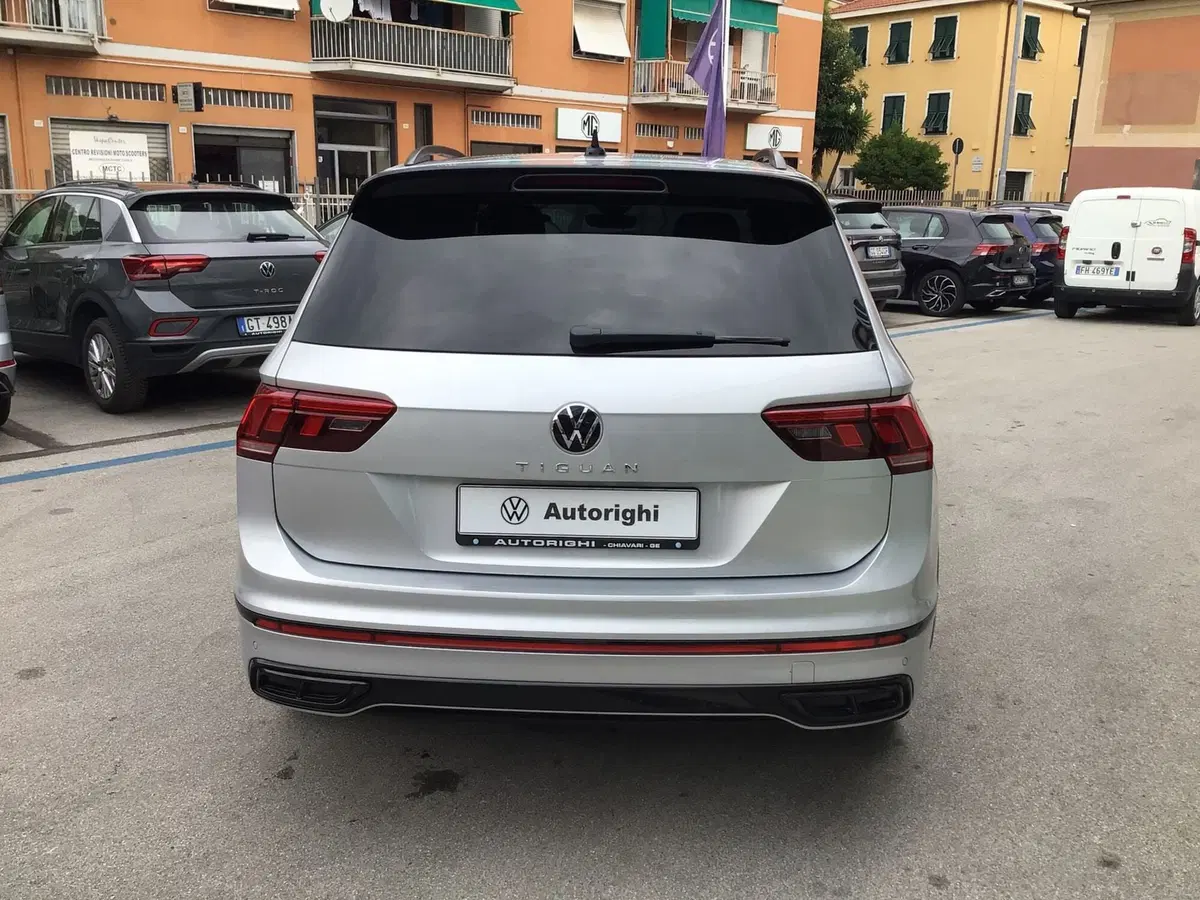 Volkswagen Tiguan usata a Genova (6)