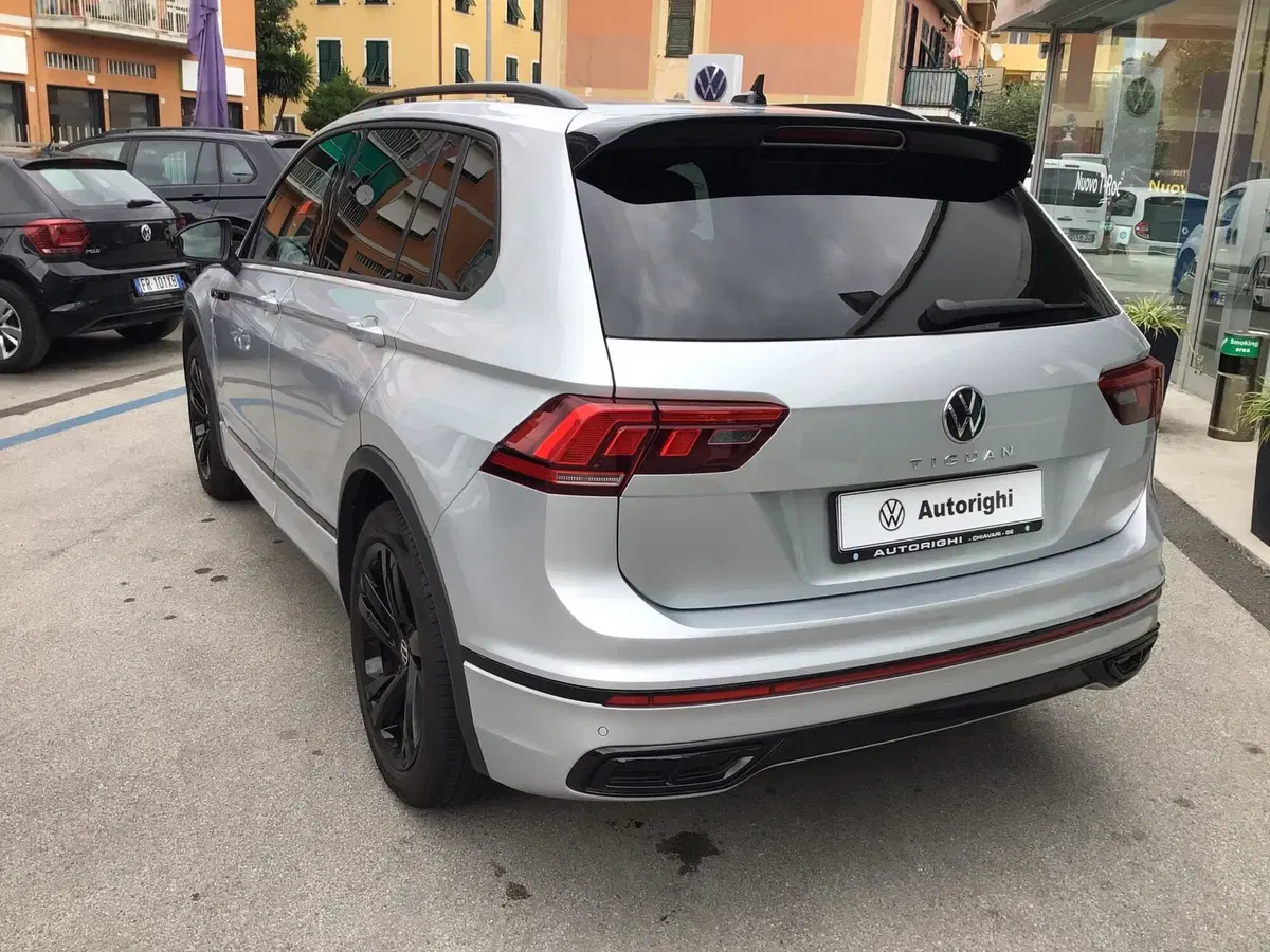 Volkswagen Tiguan usata a Genova (7)