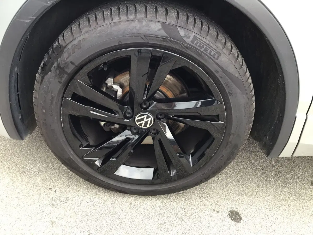 Volkswagen Tiguan usata a Genova (9)