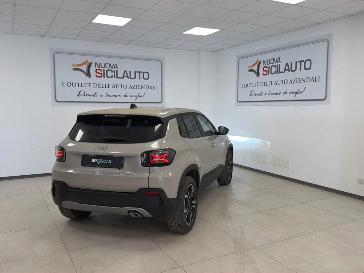 Jeep Avenger usata a Palermo (15)