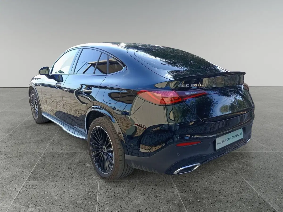 Mercedes-Benz GLC Coupé usata a Bari (2)