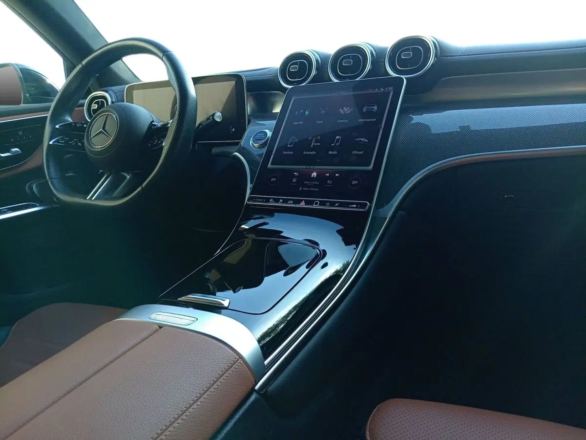 Mercedes-Benz GLC Coupé usata a Bari (5)