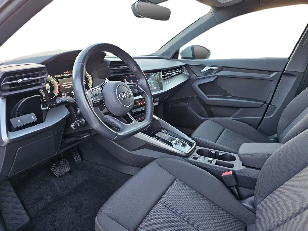 Audi A3 Sportback usata a Bari (16)