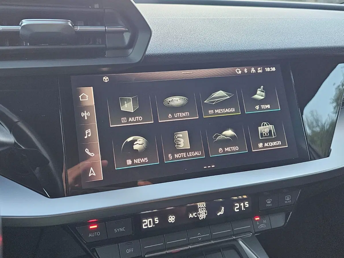 Audi A3 Sportback usata a Bari (6)