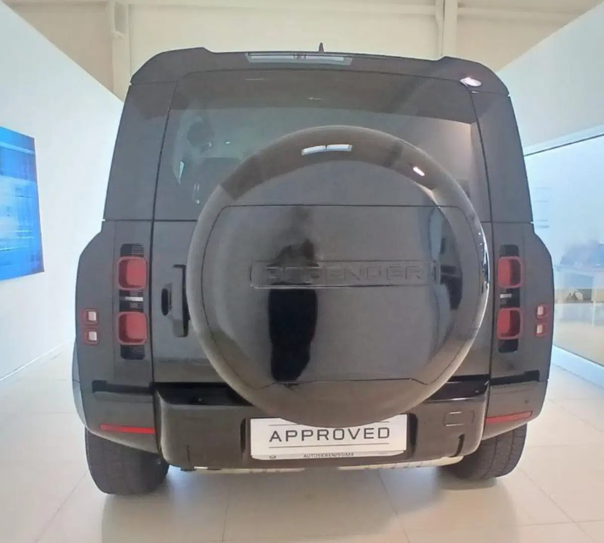 Land Rover Defender usata a Venezia (3)