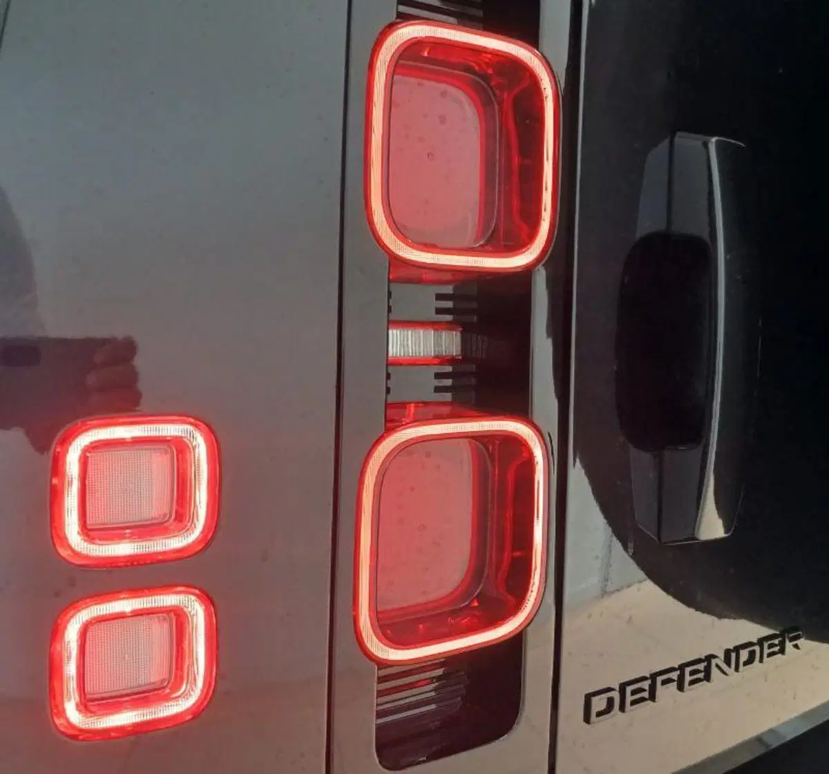 Land Rover Defender usata a Venezia (9)