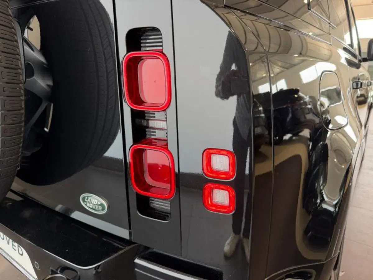 Land Rover Defender usata a Venezia (10)