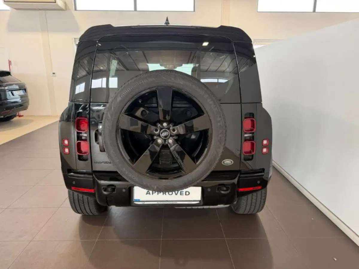 Land Rover Defender usata a Venezia (4)