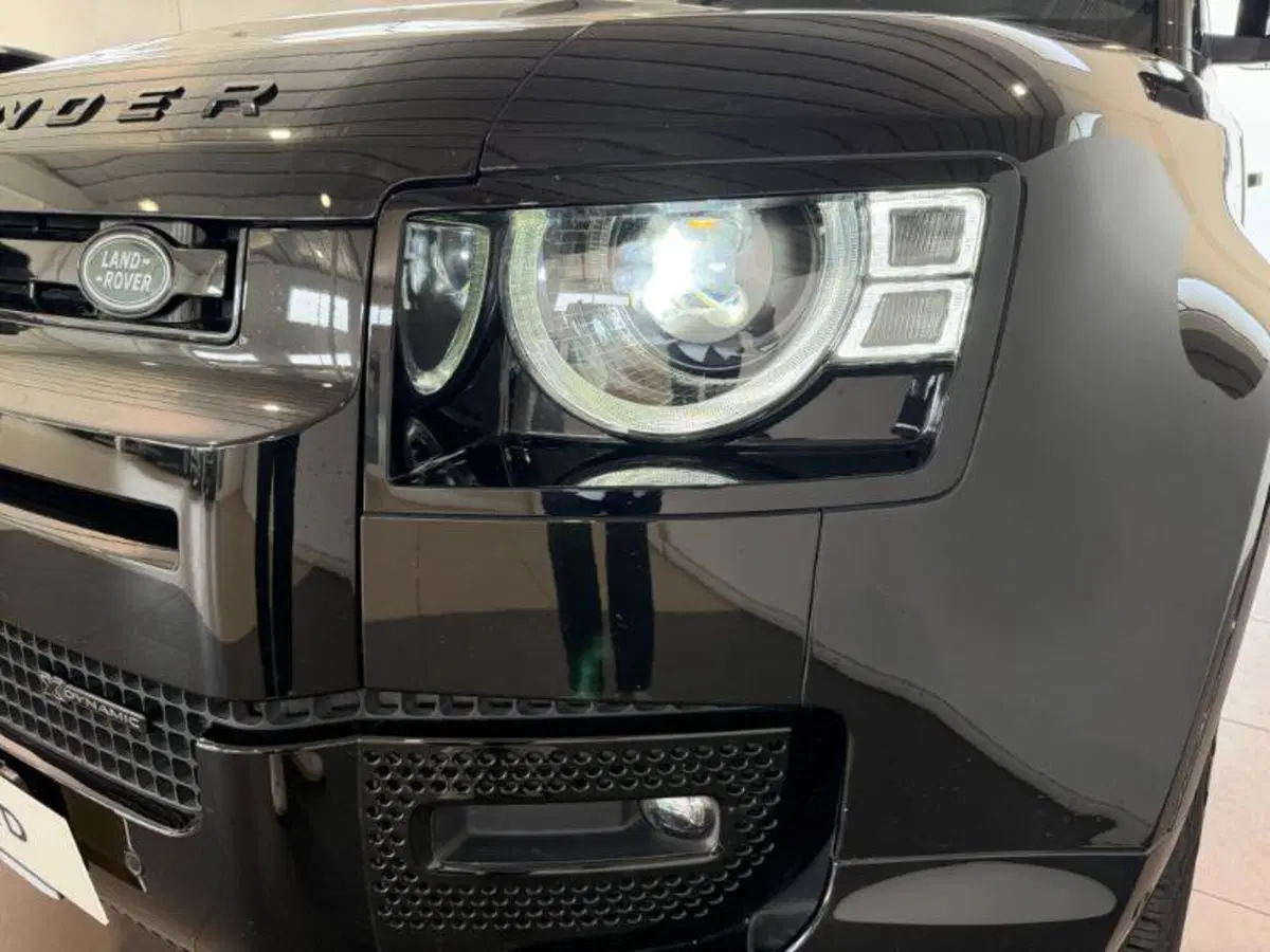 Land Rover Defender usata a Venezia (9)