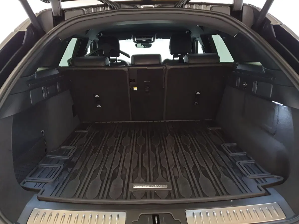 Land Rover Range Rover Velar usata a Monza e Brianza (11)