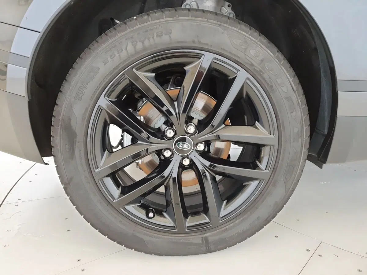 Land Rover Range Rover Velar usata a Monza e Brianza (9)