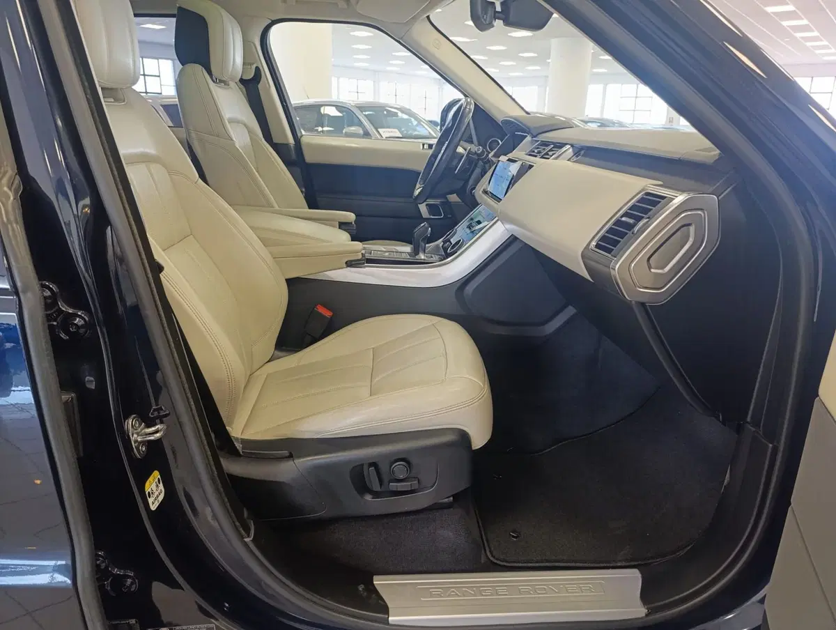 Land Rover Range Rover Sport usata a Pesaro-Urbino (3)