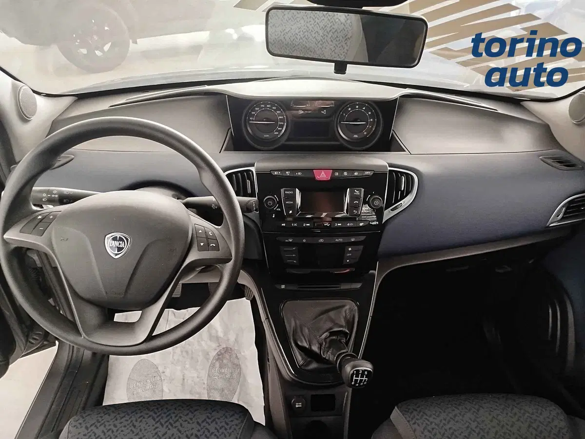 Lancia Ypsilon usata a Cuneo (11)