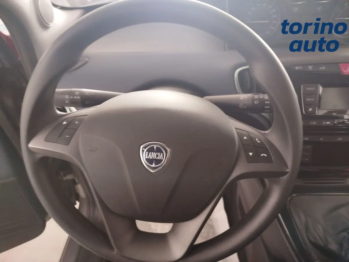 Lancia Ypsilon usata a Cuneo (12)