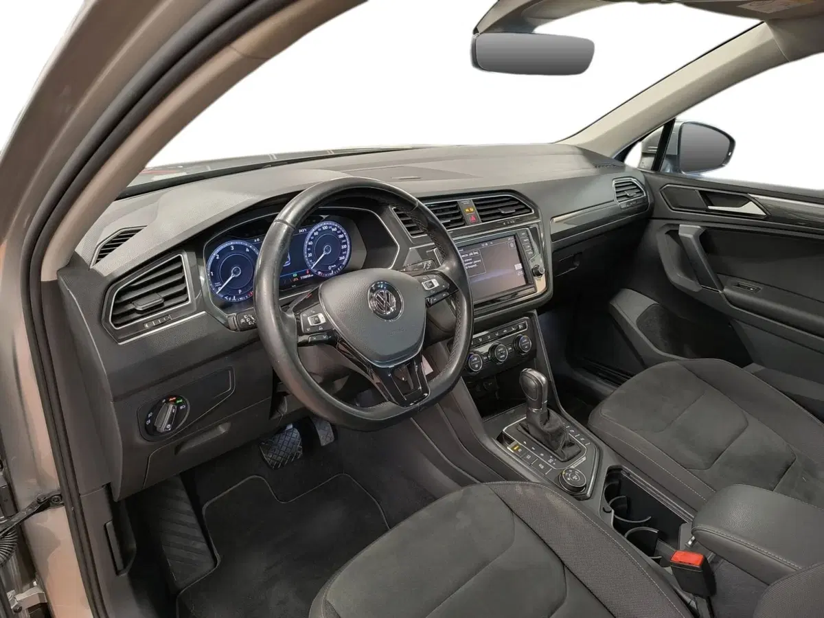Volkswagen Tiguan usata a Udine (10)