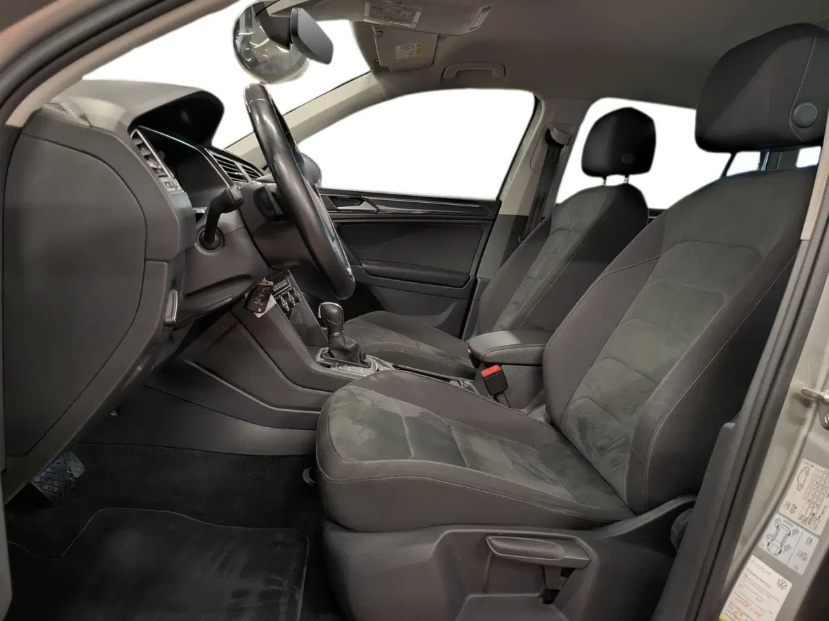 Volkswagen Tiguan usata a Udine (8)