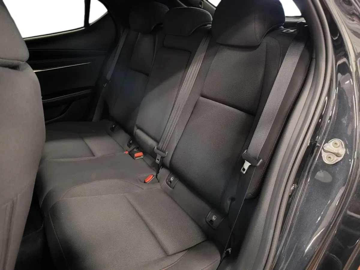 Mazda Mazda3 Hatchback usata a Udine (9)