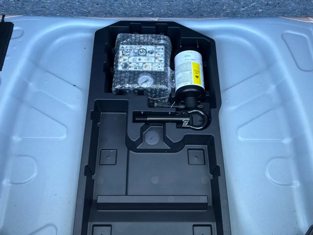 Toyota Aygo X usata a Latina (11)