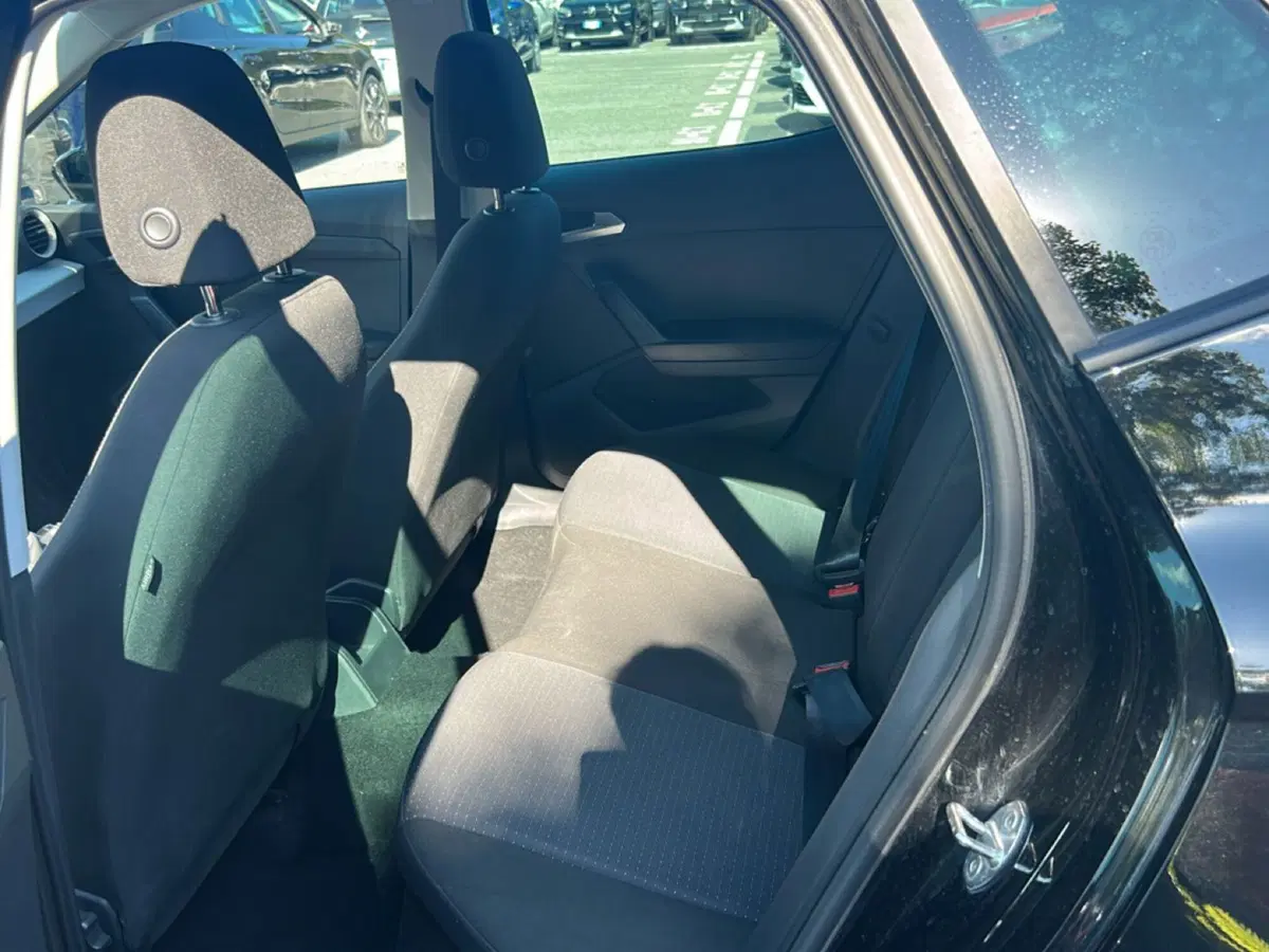 SEAT Arona usata a Latina (11)