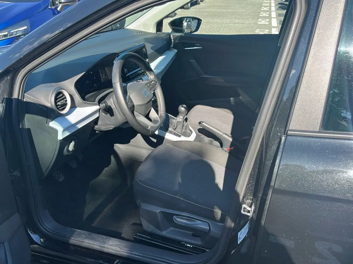 SEAT Arona usata a Latina (12)