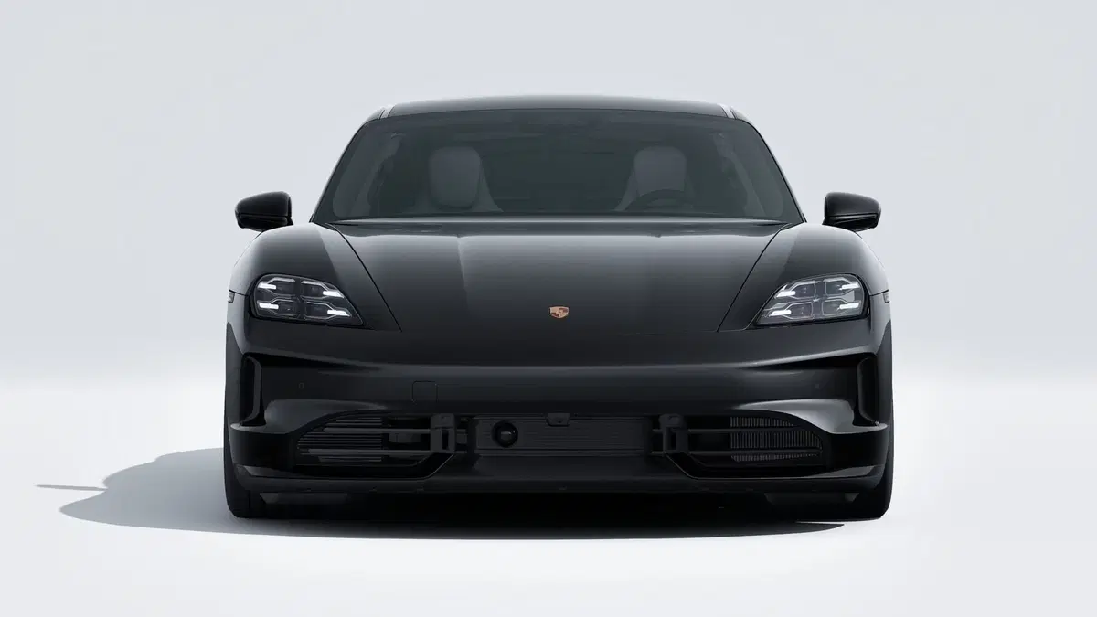 Porsche Taycan nuova a Firenze (6)