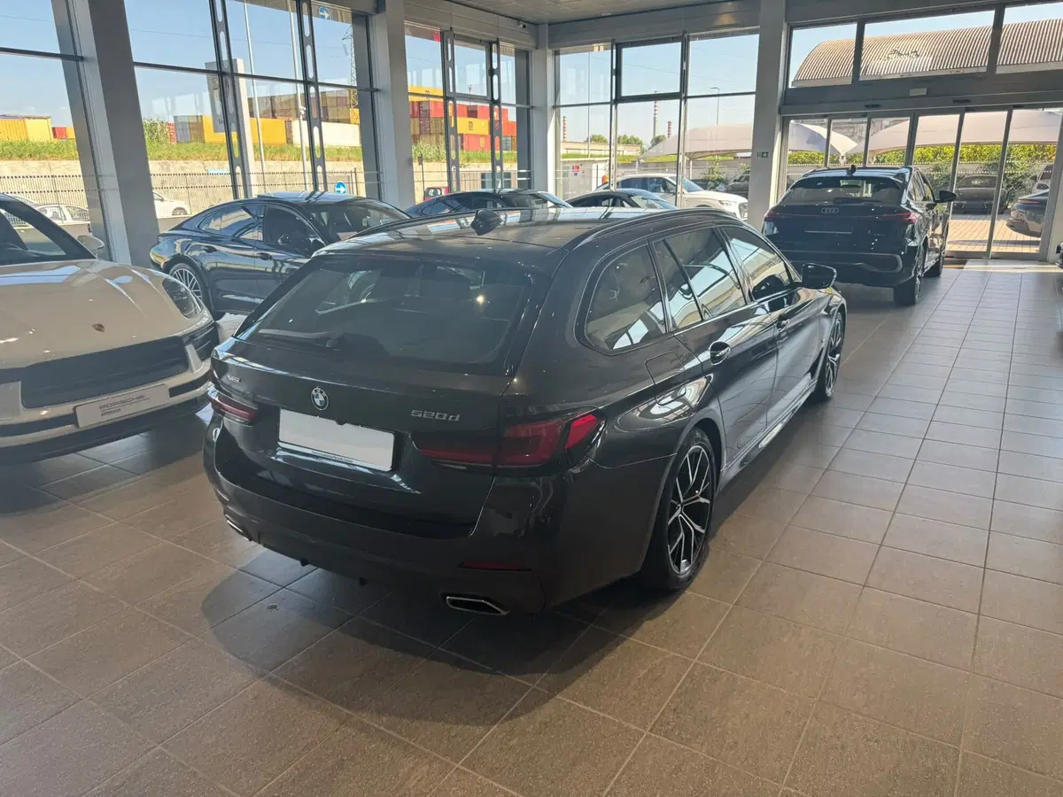 BMW Serie 5 usata a Firenze (5)