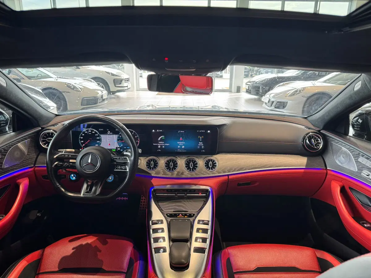 Mercedes-Benz AMG GT Coupé 4 nuova a Firenze (10)