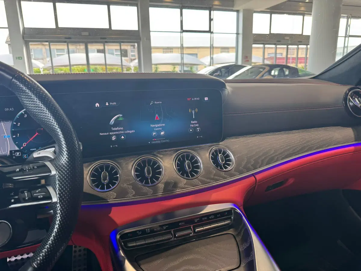 Mercedes-Benz AMG GT Coupé 4 nuova a Firenze (14)