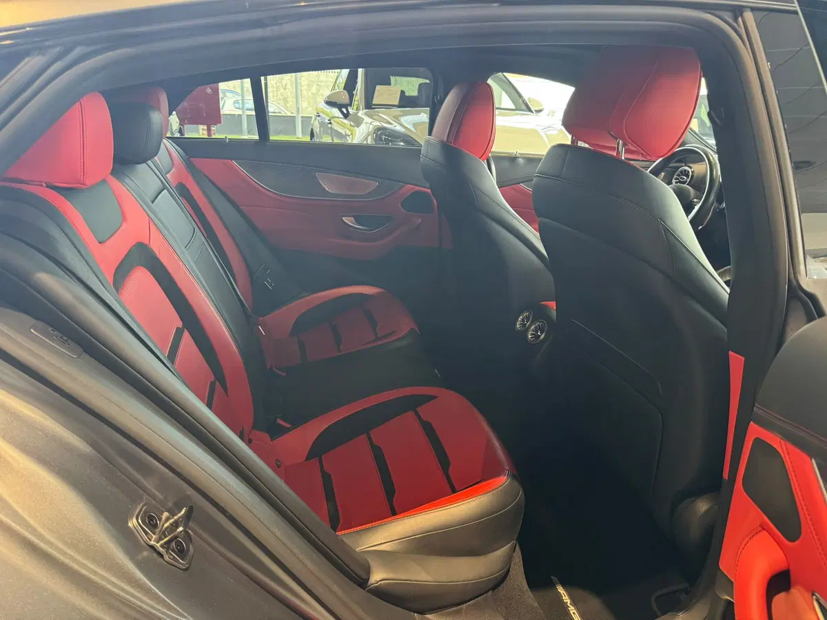 Mercedes-Benz AMG GT Coupé 4 nuova a Firenze (18)