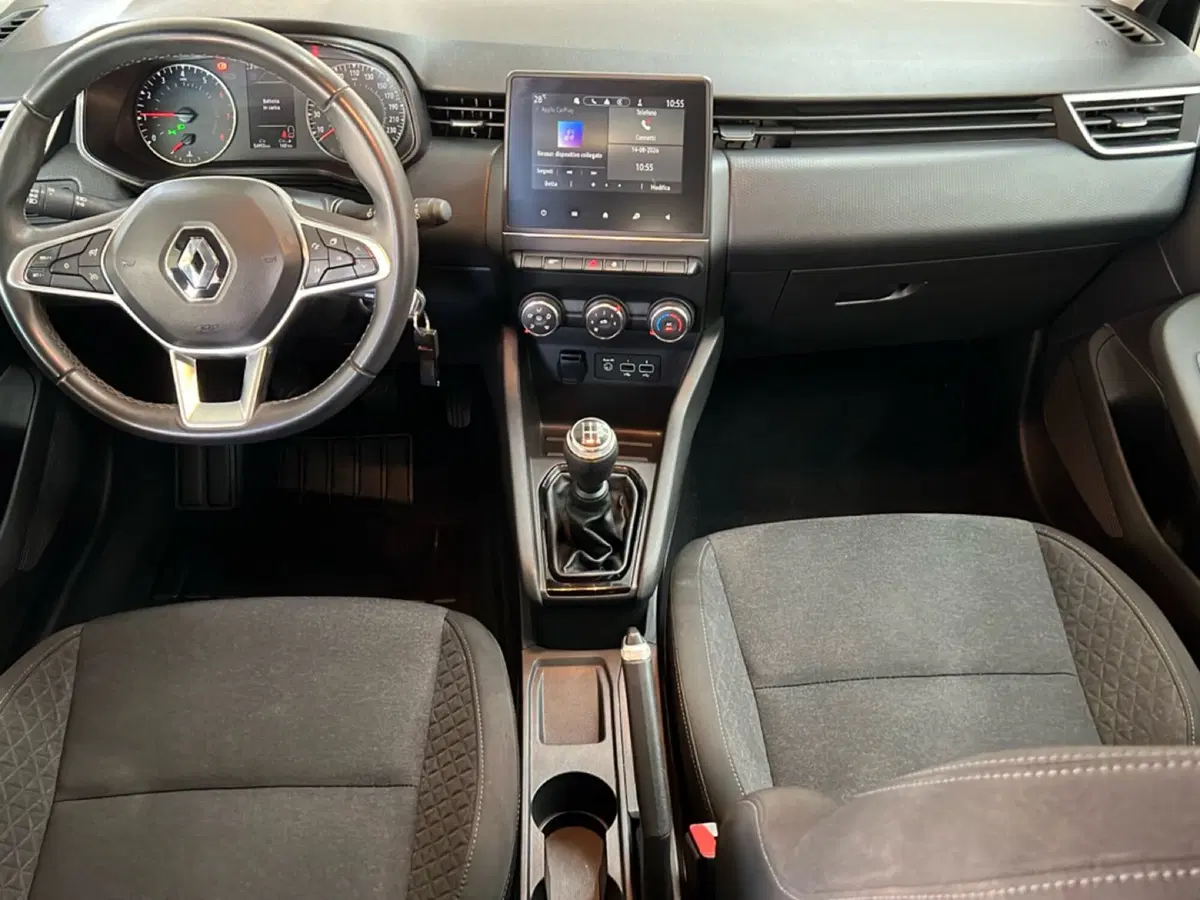 Renault Clio usata a Roma (11)