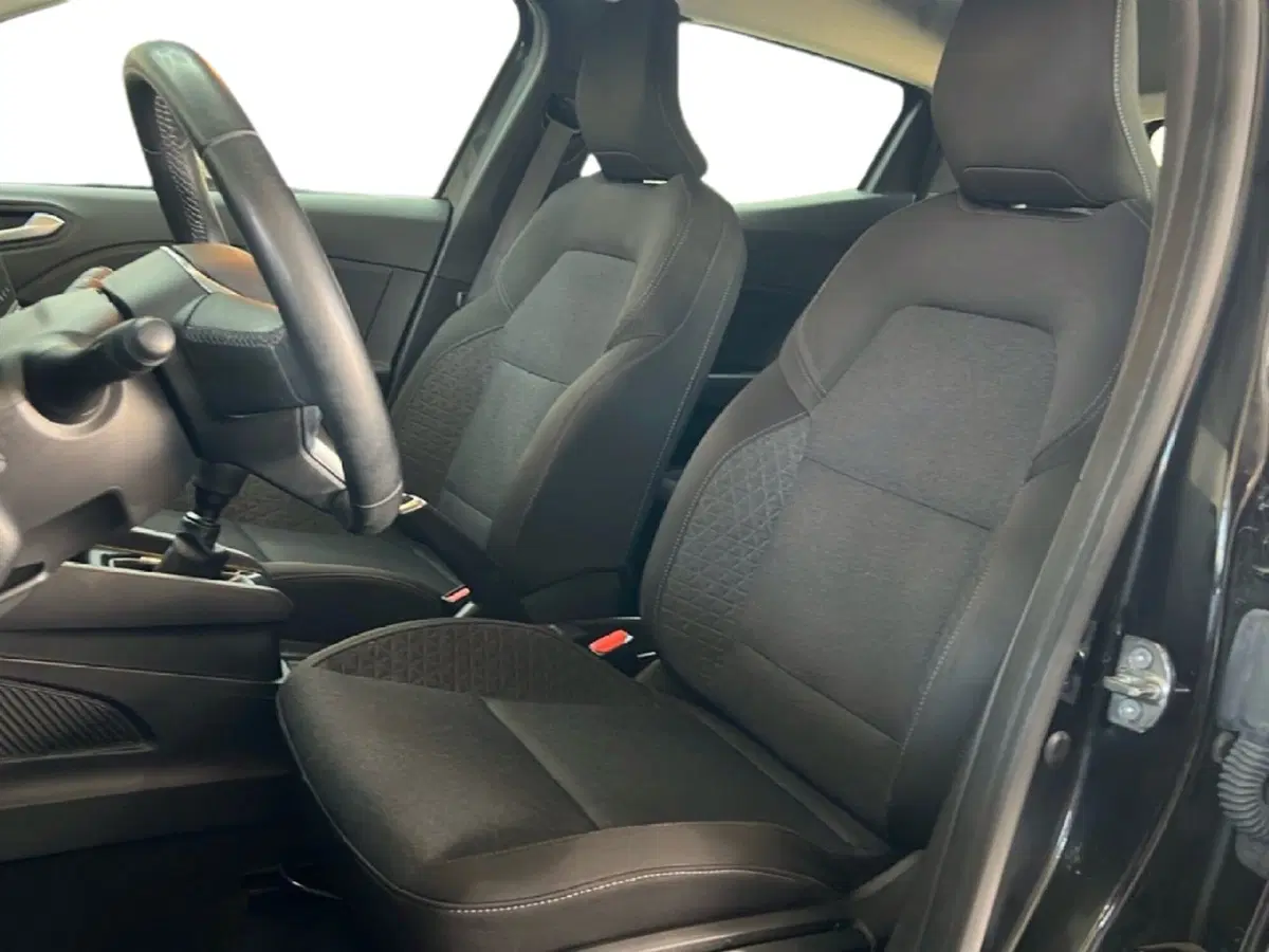 Renault Clio usata a Roma (12)