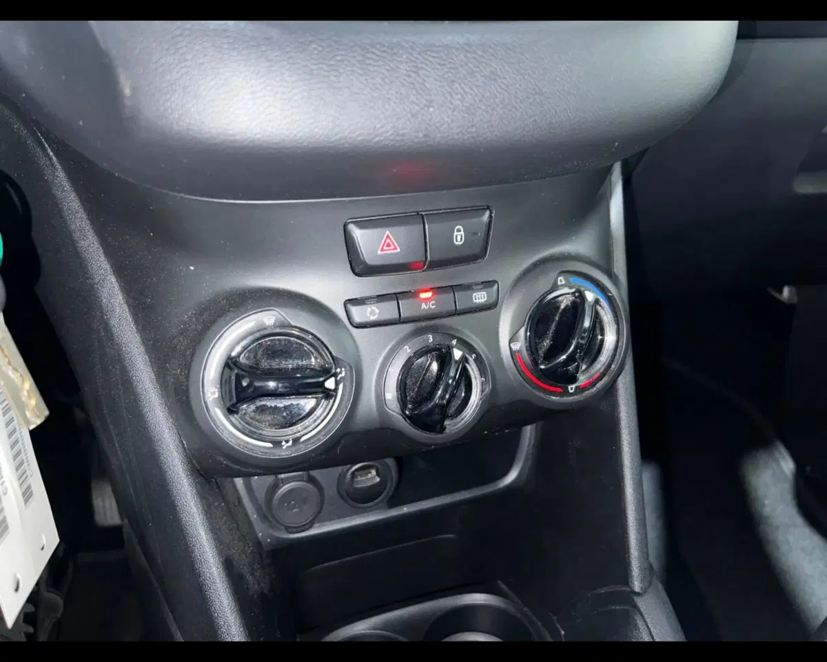 Peugeot 208 usata a Alessandria (12)