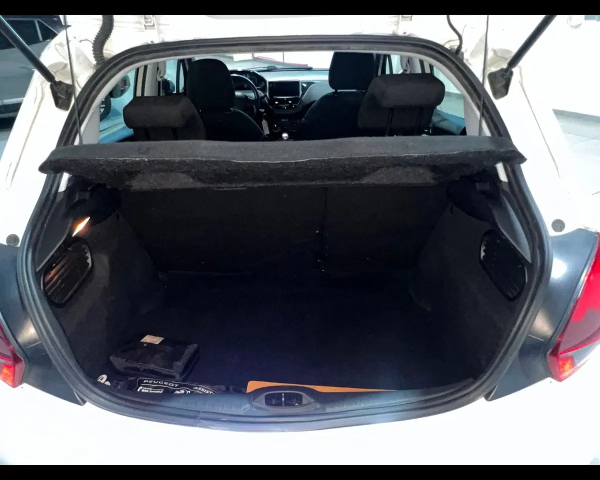 Peugeot 208 usata a Alessandria (18)