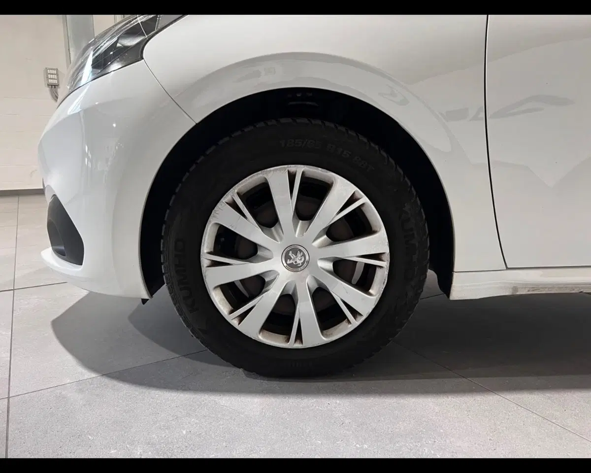 Peugeot 208 usata a Alessandria (19)