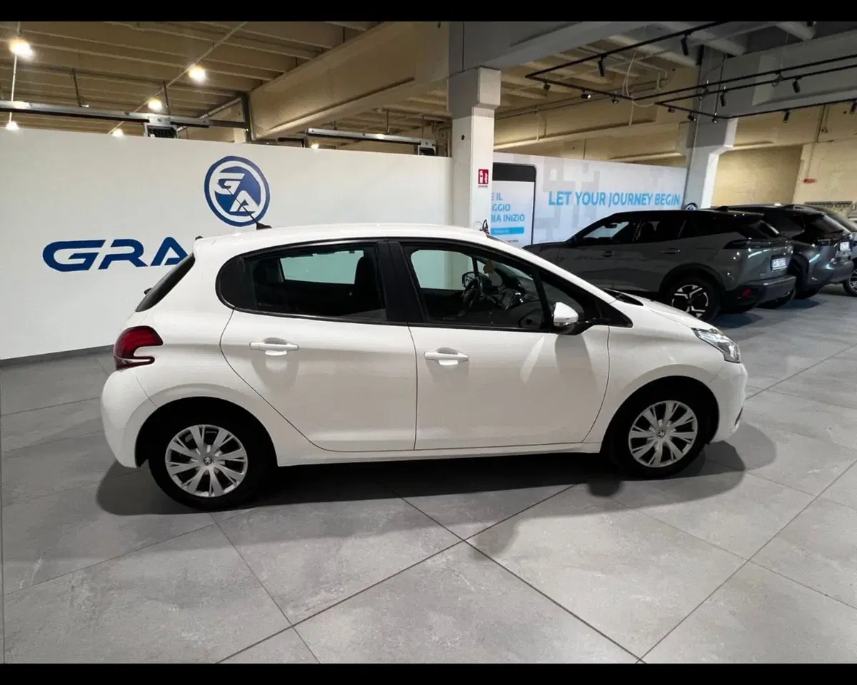 Peugeot 208 usata a Alessandria (6)