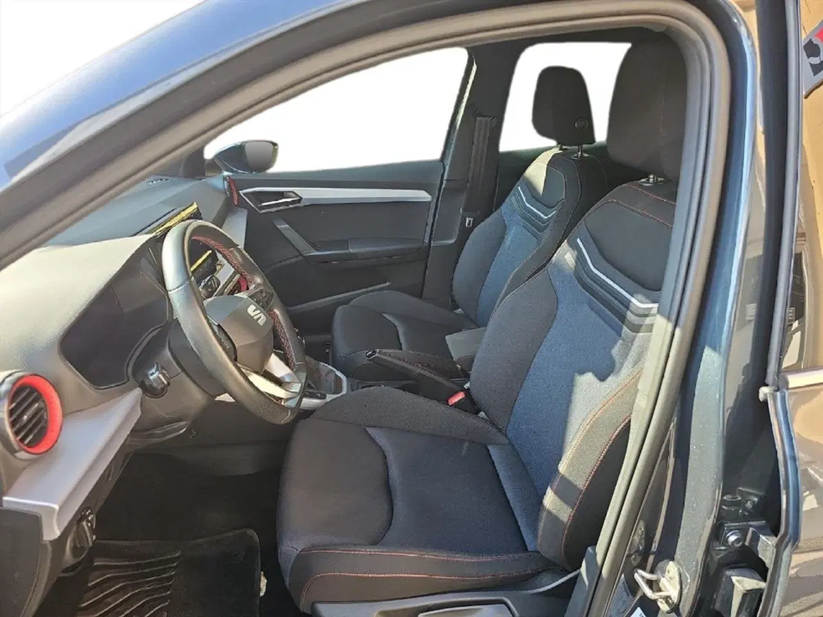 SEAT Arona usata a Lecco (11)