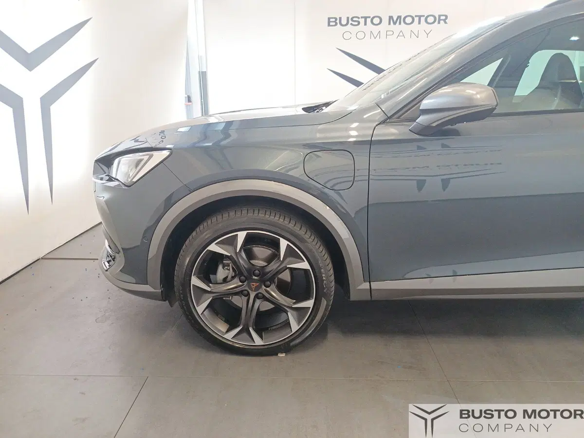 Cupra Formentor usata a Varese (7)